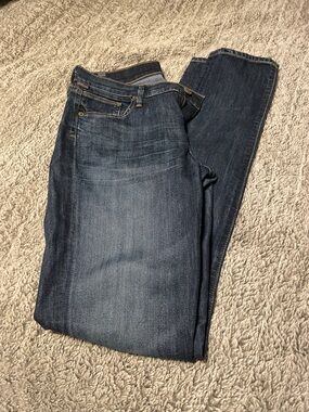 Citizens Of Humanity Mid to Dark Blue Straight Leg Jeans